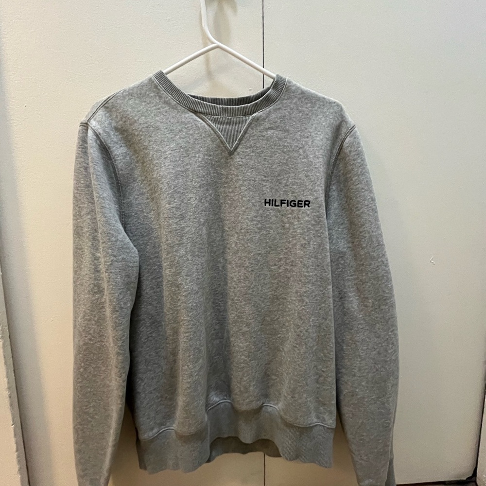 Tommy Hilfiger Gray Sweater